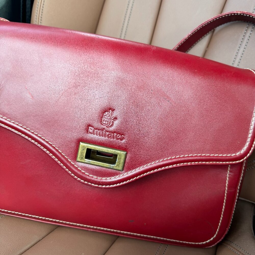 Beautiful official Emirates flight attendant cabin crew bag with Emirates stamp
